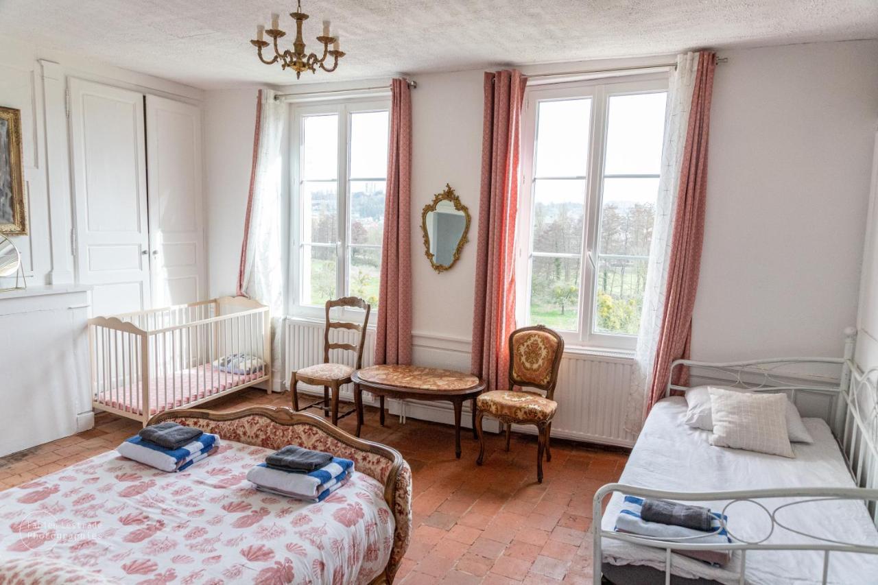 Le Domaine De La Desiree Villa Lisieux Esterno foto