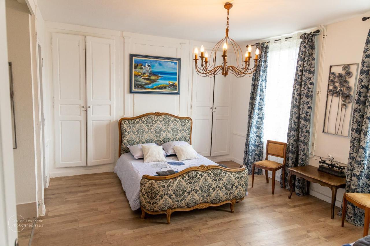 Le Domaine De La Desiree Villa Lisieux Esterno foto